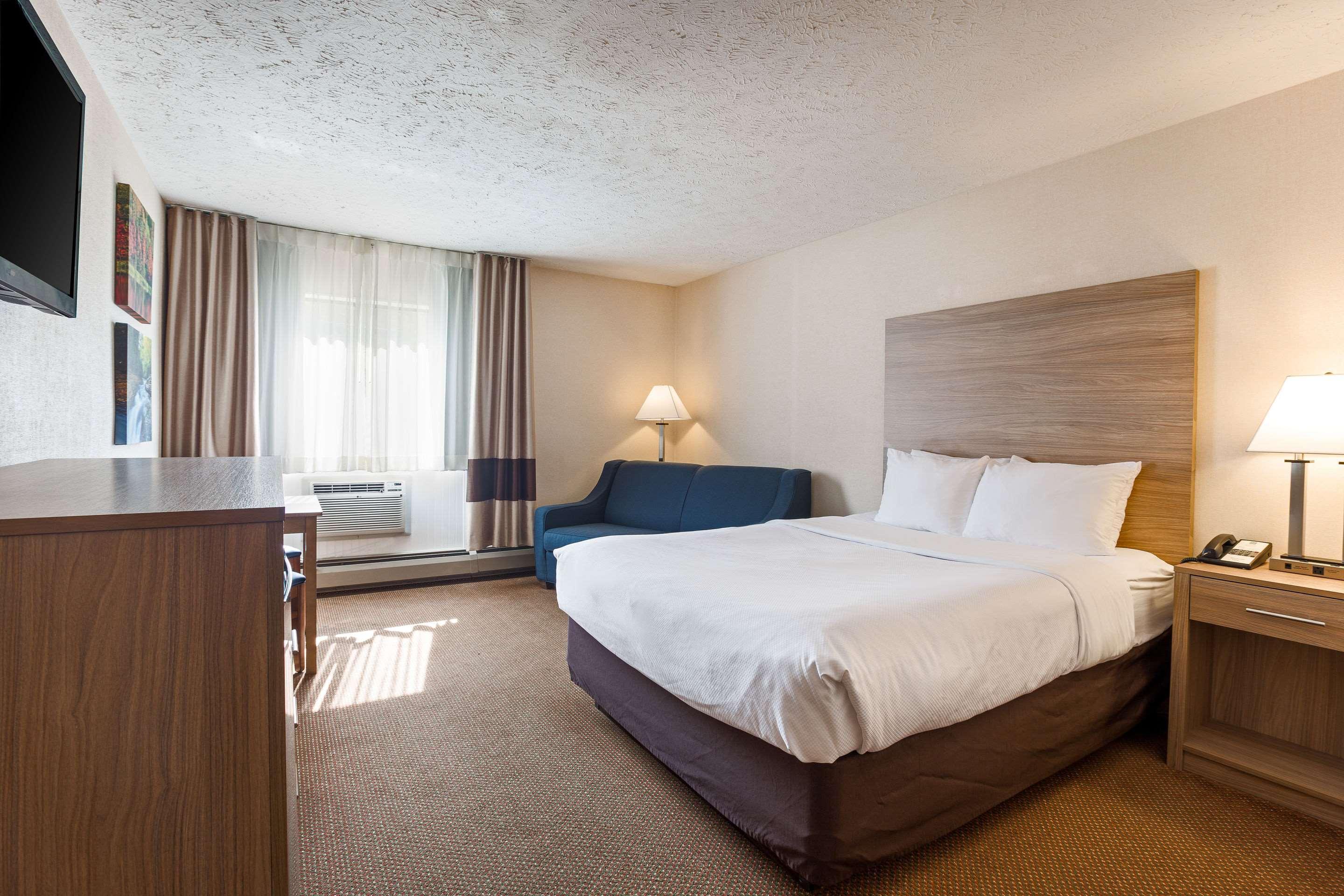 Quality Inn Petoskey-Harbor Springs Экстерьер фото