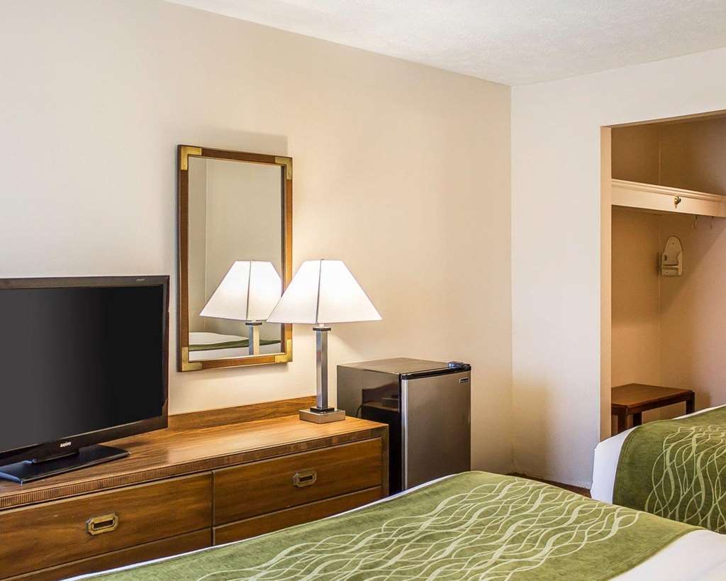 Quality Inn Petoskey-Harbor Springs Номер фото